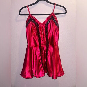 Vintage 80s Victoria’s Secret Slip Lace Top M NWT